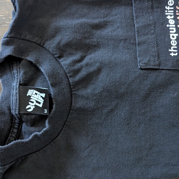 Black Short Sleeve Tee with Crew Neck - Picture 4 of 4